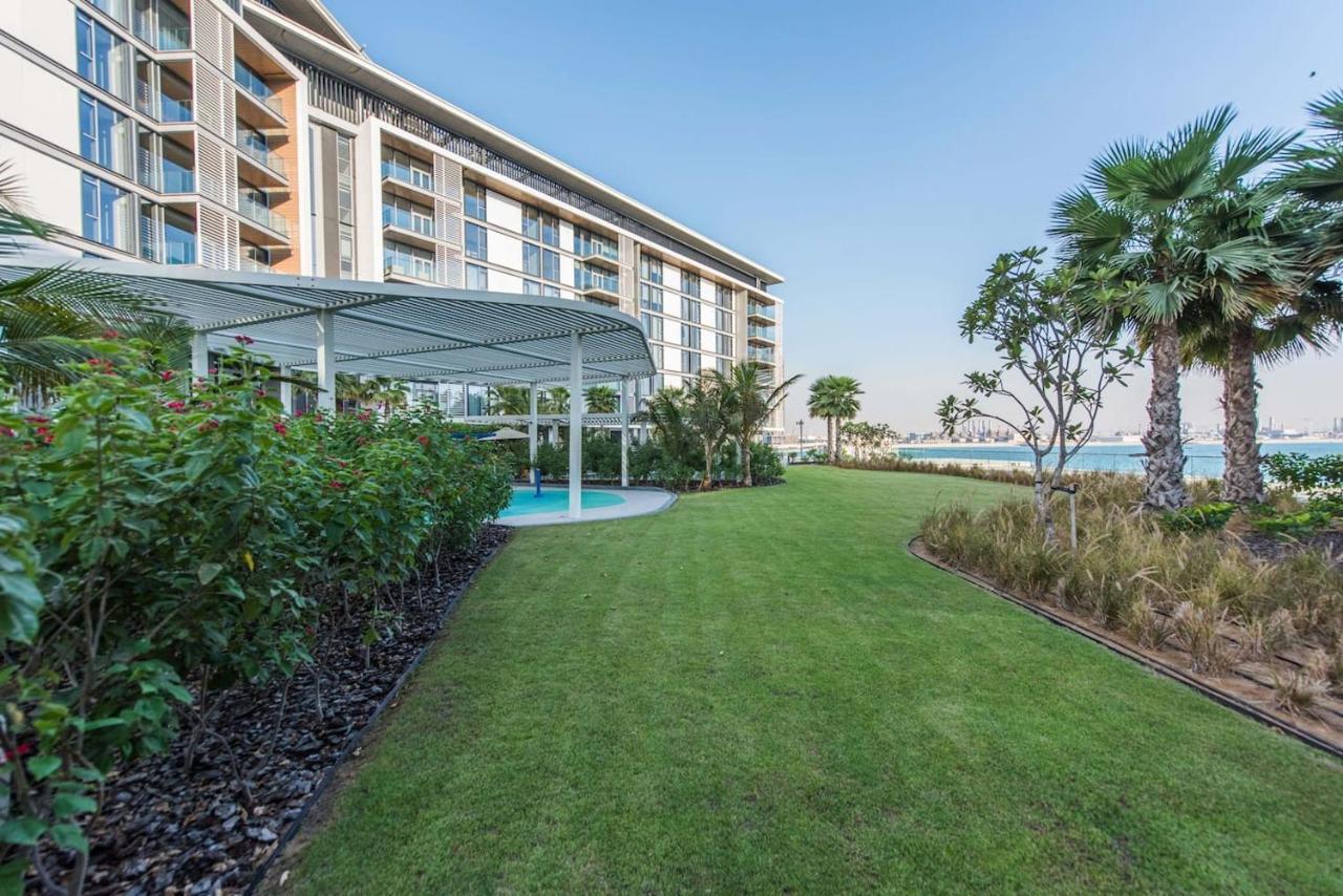 Spectacular 3 Bedroom Condo With Maids Room Facing The Dubai Eye Exterior photo