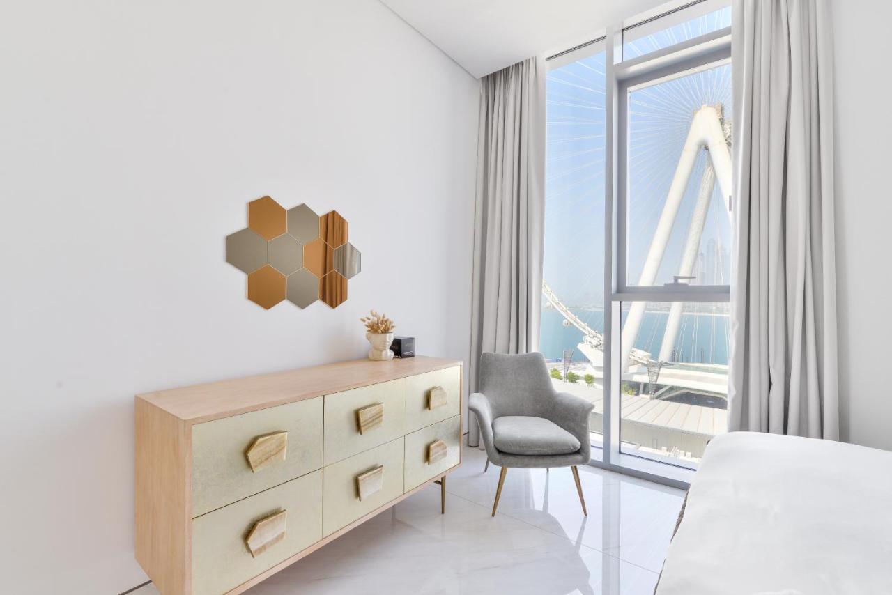 Spectacular 3 Bedroom Condo With Maids Room Facing The Dubai Eye Exterior photo